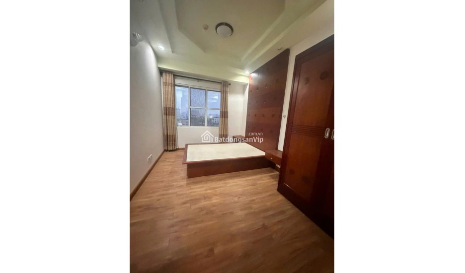 Bán căn hộ Chung cư G03 KĐT Ciputra Võ Chí Công Tây Hồ